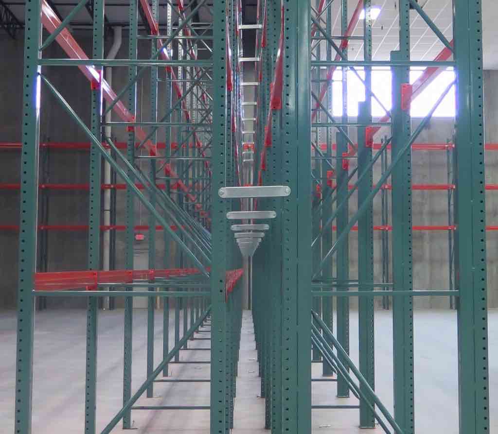 row spacer in racking